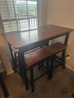 Dining Table Set