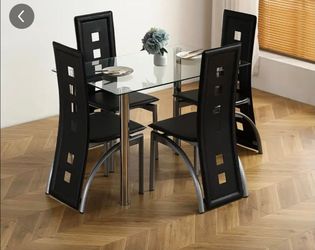 5 PC DINING SET NEW IN BOX