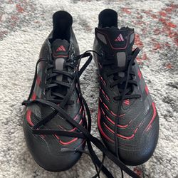 Predator Pro Size 9/1/5