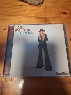 Lainey Wilson Bell Bottom Country CD