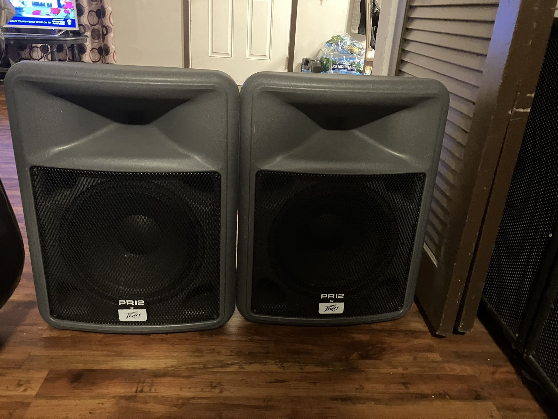 2Peavy 12inch Speakers and 2 Harbiger Subwoofers 