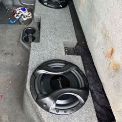 300$ Subwoofer DIAMOND 12" Box Dodge Ram