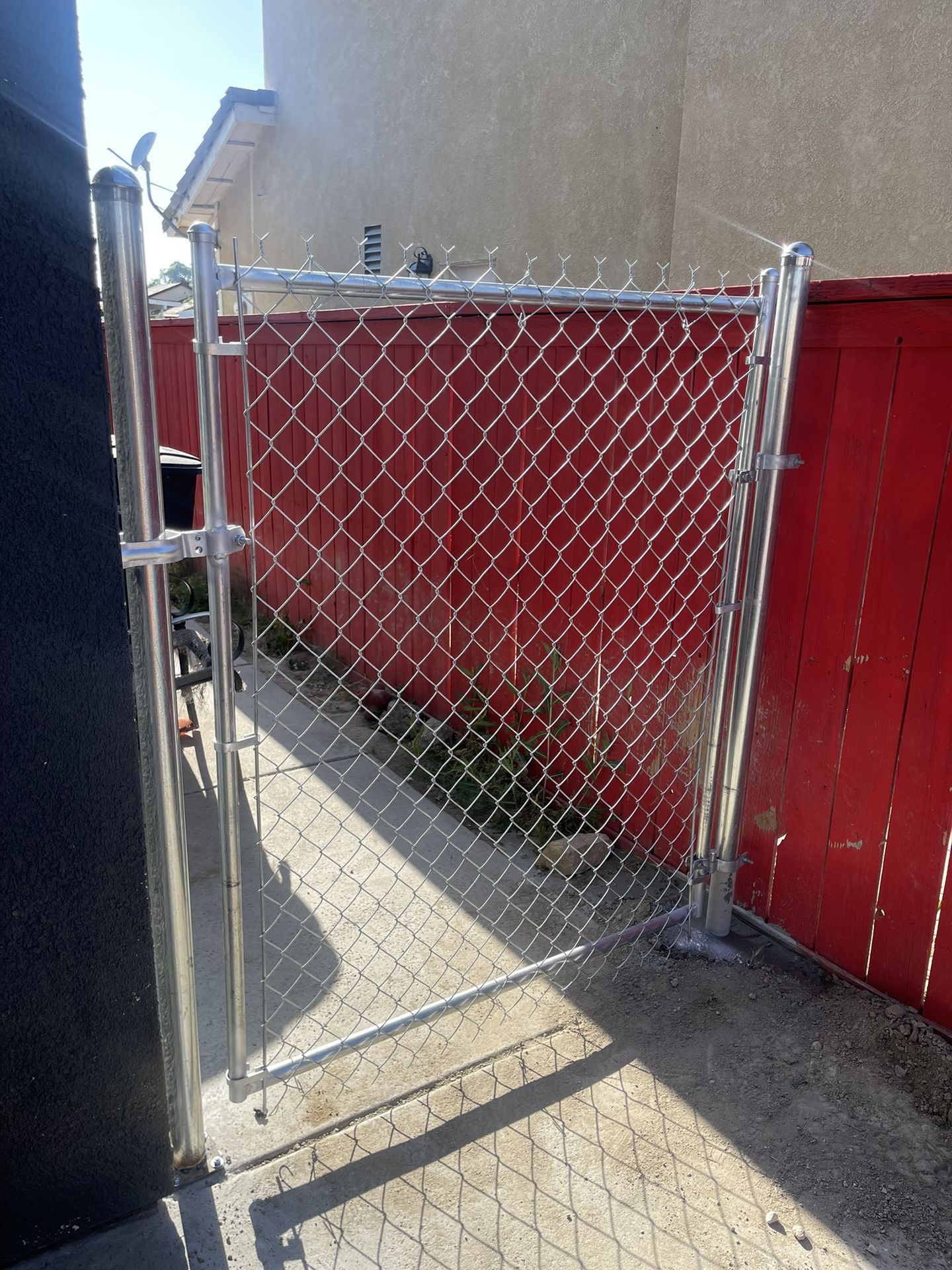Fences & Doors & Gates