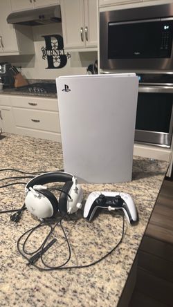 Playstation 5 Like New