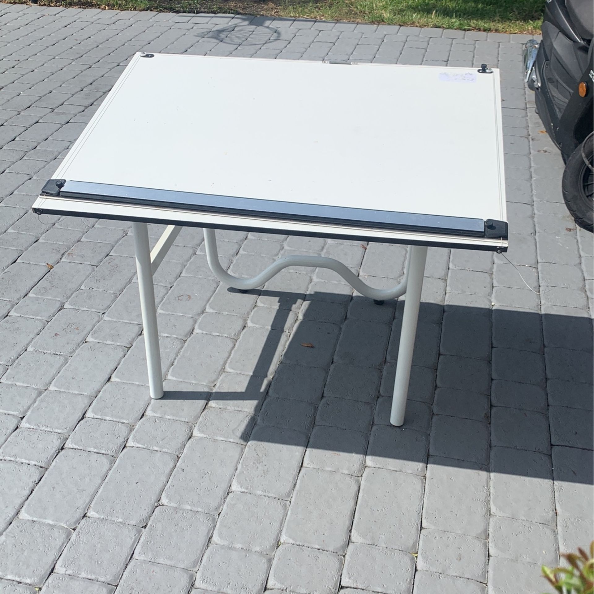 Drafting Table Pro Level