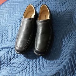 New -Johnson & Murphy- Real Leather shoes