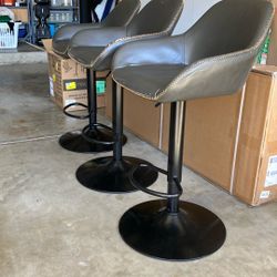 3 Swivel Barstools 