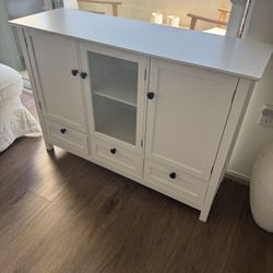 White Cabinets/TV console 