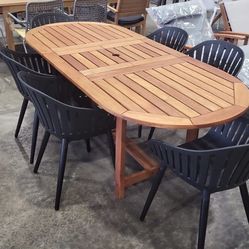 BRAND NEW OPEN BOX 82" Extendable Dining Table + 6 Chairs – Black Resin & Aluminum | Indoor Dining Set | Delivery Available | Closeout Style