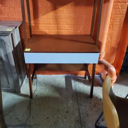 Ladder Desk Walnut With Shelf (NEW)