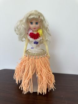 Vintage Gigi Hula Girl
