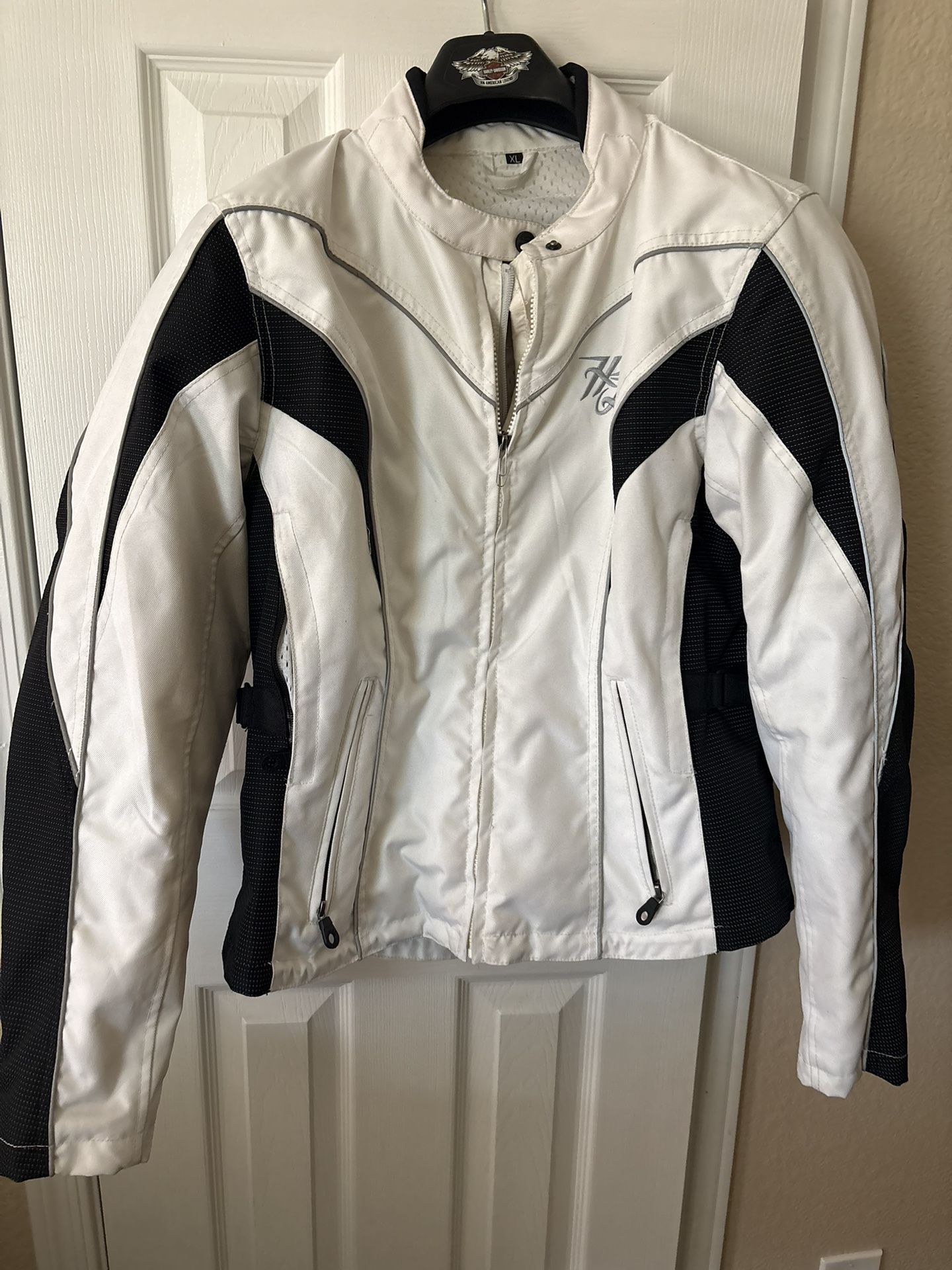 Women’s Harley Davidson Motorcycle Jacket With Pads Size XL