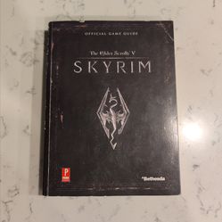 Skyrim official game guide with map