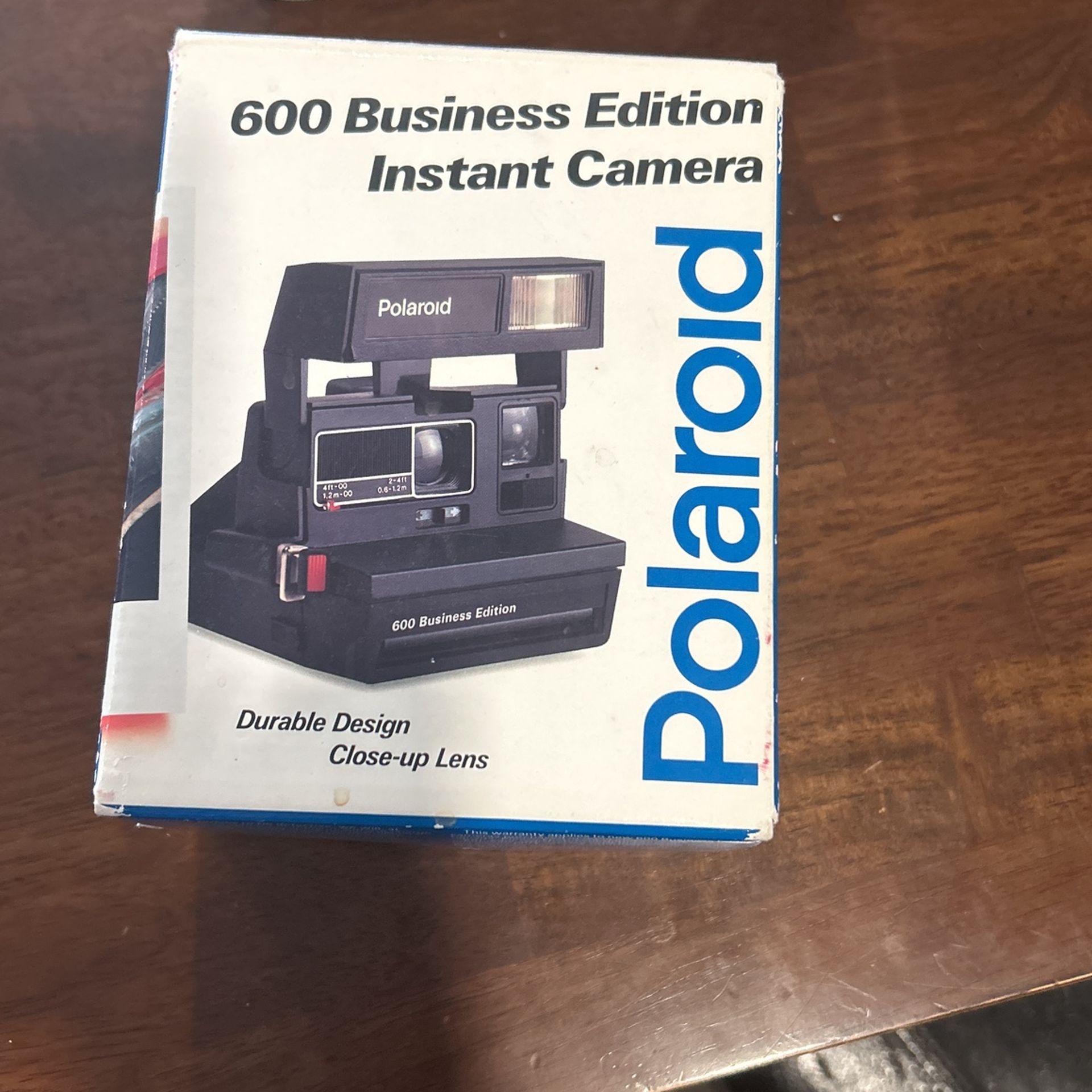 Polaroid Camera 600