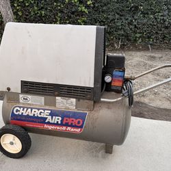 Used 2.5 Ingersol Rand air compressor