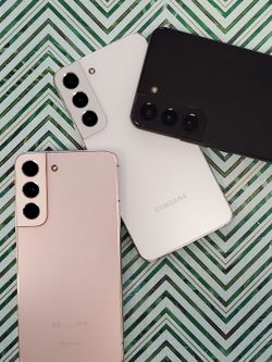 🤑 Smart Student Steal – Galaxy S22 Plus 5G 6.2 inch Only $169 or $1 to Grab It Today! Perfect Daily Driver with Warranty