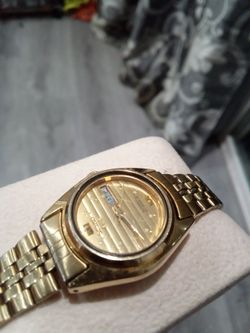 Seiko 5 automatic self winding ⌚ woman's