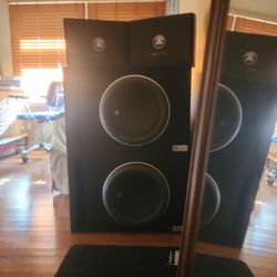 JL Audio 13W7x2 And JL Audio 1200/1 X2