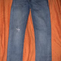 LEVIS JEANS W28 L30