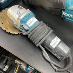 Makita Angle Grinder