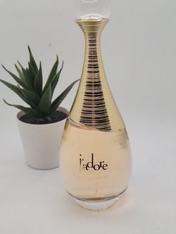 Dior
 
J'adore Eau de Parfum

3.4 fl ⭐️