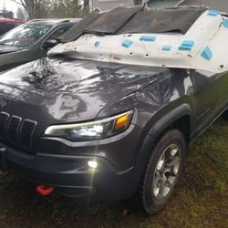 2019 Jeep Cherokee Trailhawk Parts 