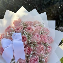 Rose Bouquet Available For Pickup 