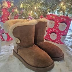 Bailey UGG Women 7