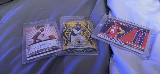 Sports cards auto and numbered
