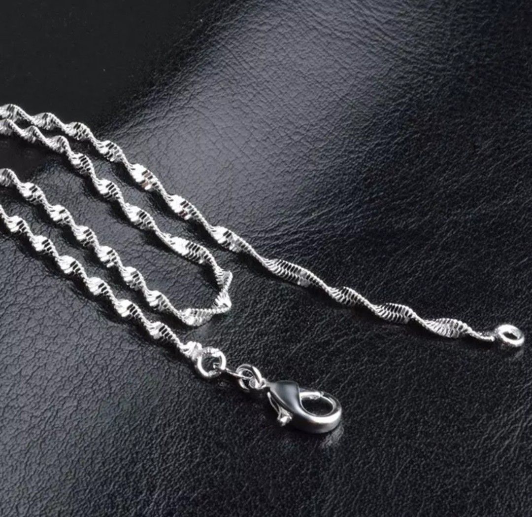 $5 new 22in 925 Silver water wave necklace