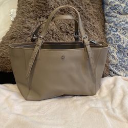 New Tory Burch Medium Tote