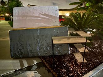 FREE (MATTRESS’s) (TWIN XL BED BASE) & DESK
