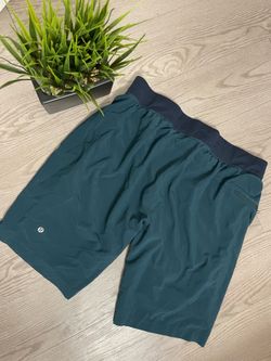 Lululemon men’s shorts