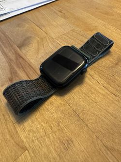 Apple Watch Series 8 - 45 MM - Barely Used
