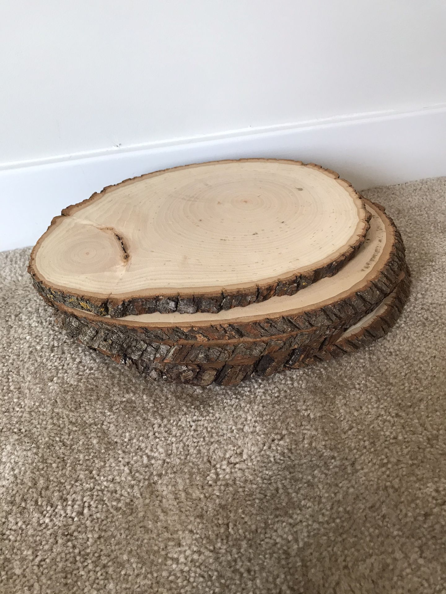 Oval wooden discs
