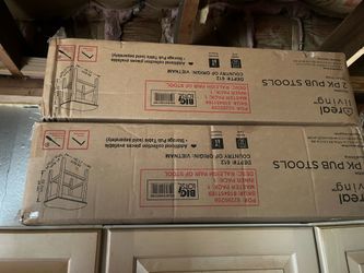 36H x 60L x 30 W  pub table with 4 stools