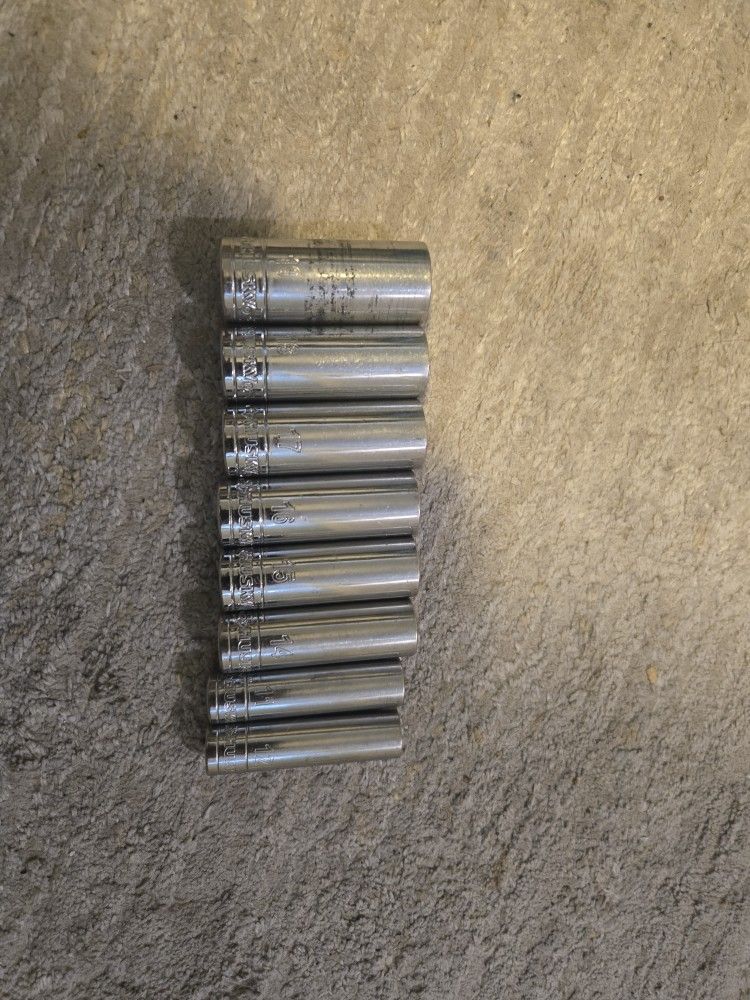 10 Dados HUSKY