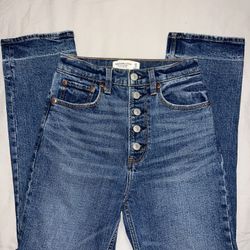 Abercrombie & Fitch ankle straight ultra High Rise Blue Jeans