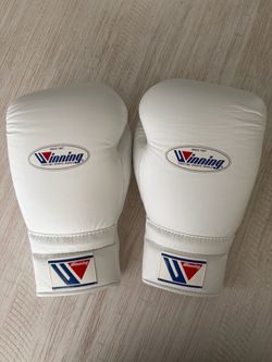 Winning MS-600 Boxing Gloves 16oz