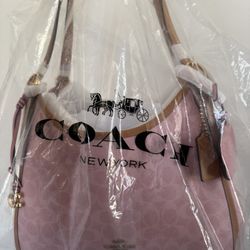 Coach Powder pink Erin