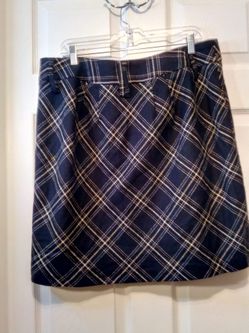 Womens sz 16 wool blend skirt