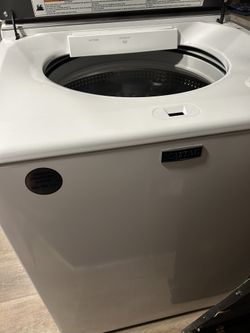 Maytag Washer machine 