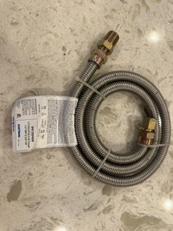 EASTMAN STAINLESS STEEL GAS DRYER CONNECTOR 1/2 INCH X 3/8 INCH X 48 INCHES