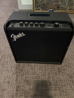 Fender Mustang Lt25