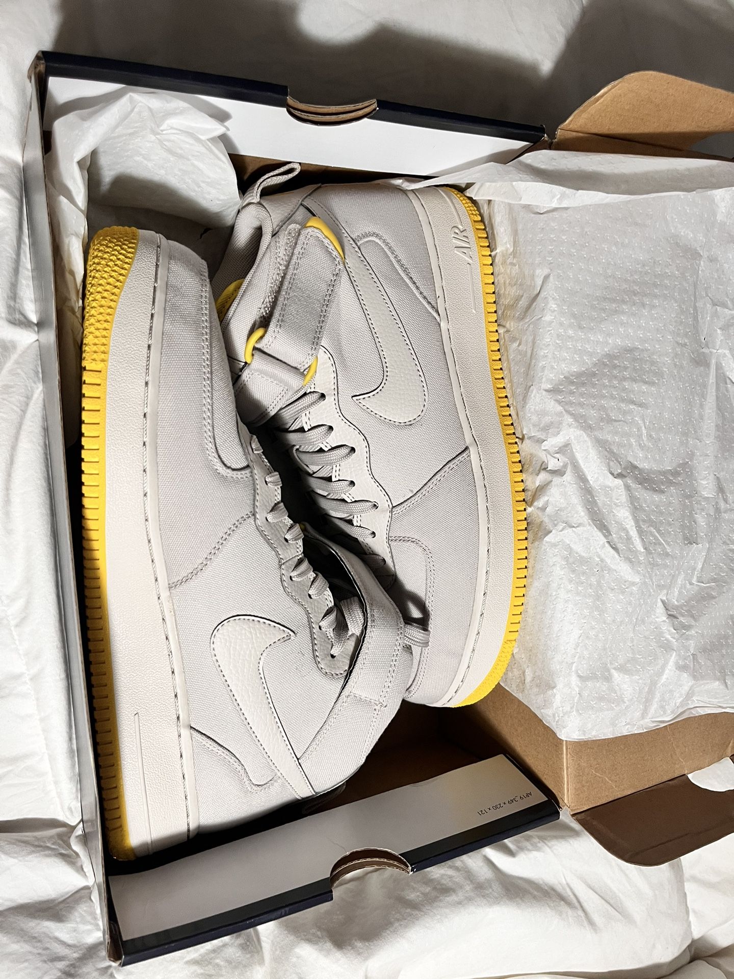 NEW NIKE Air Force 1 Mid ‘07 Canvas