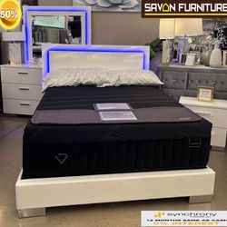 Beautiful Queen Bedroom Set