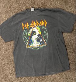 New! Concert Merchandise Def Leppard 2022 Stadium Tour San Diego Petco Park Original - T-shirt