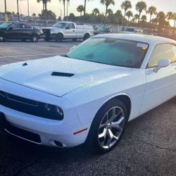 2015 DODGE CHALLENGER SXT PLUS