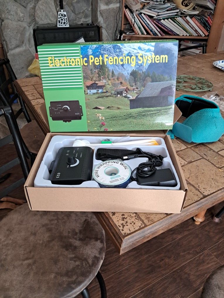 Pet Fence - New