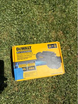 DEWALT NACS to CCS1 Fast Charge Adapter